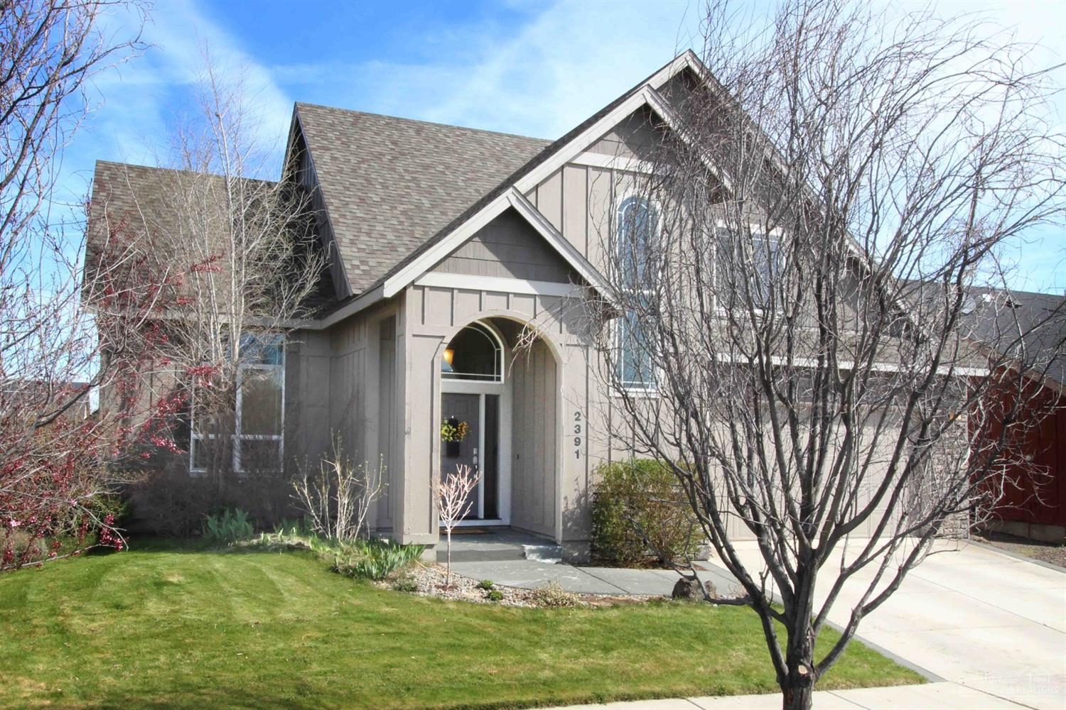 Megan Park 4 Bedroom 3 Bathroom Home 2391 Nw Hazelwood Ave Redmond Or 97756