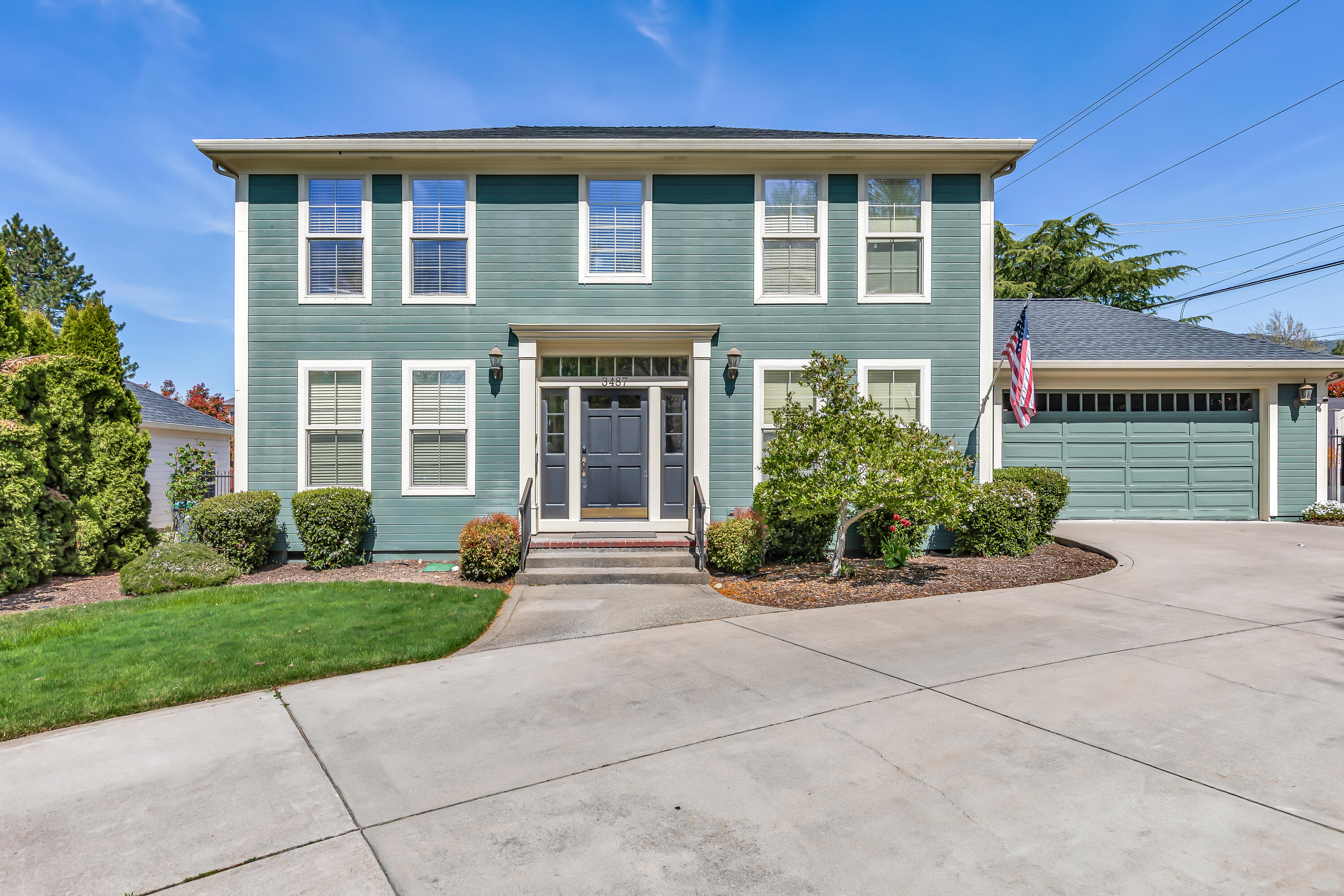  3487 Greystone Ct. 