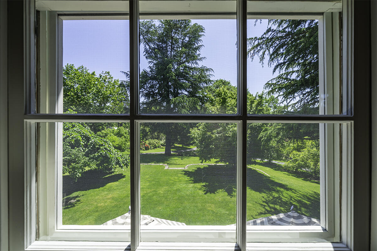 HVAC & crawl space access.