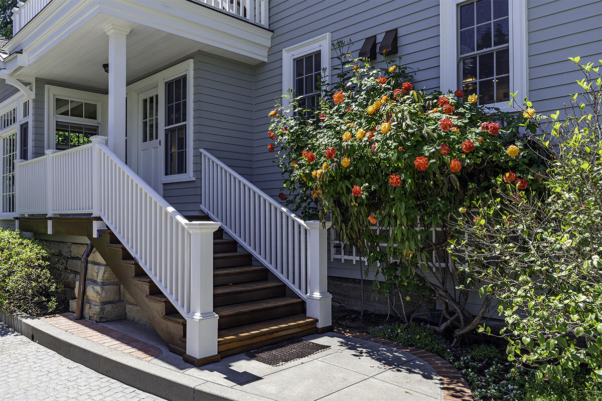 Storage area & HVAC under the guest house.