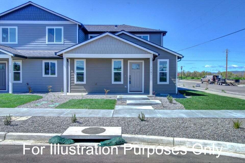 1121-1123 Annalise Street