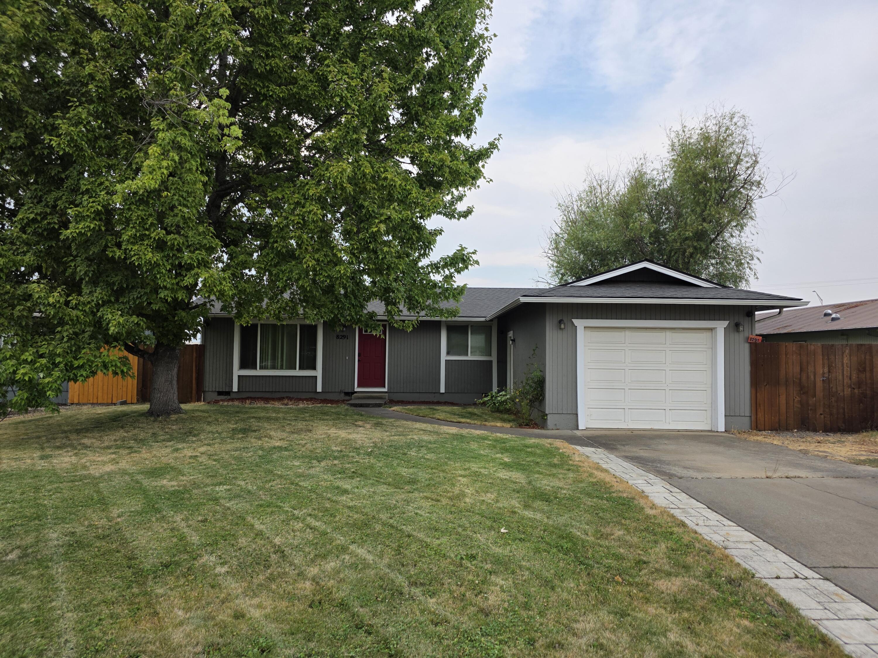  8291 Division Rd 