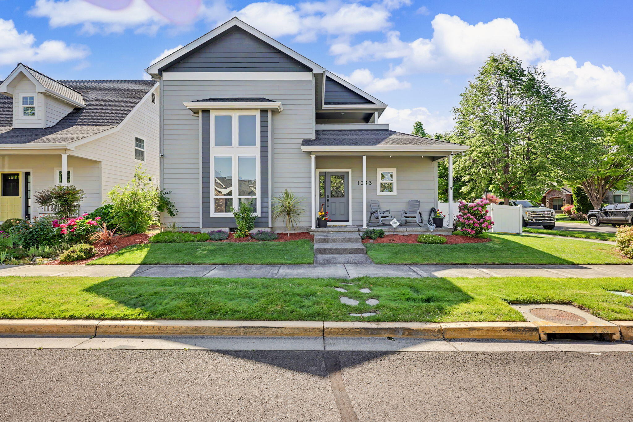  1043 Sandoz Street  