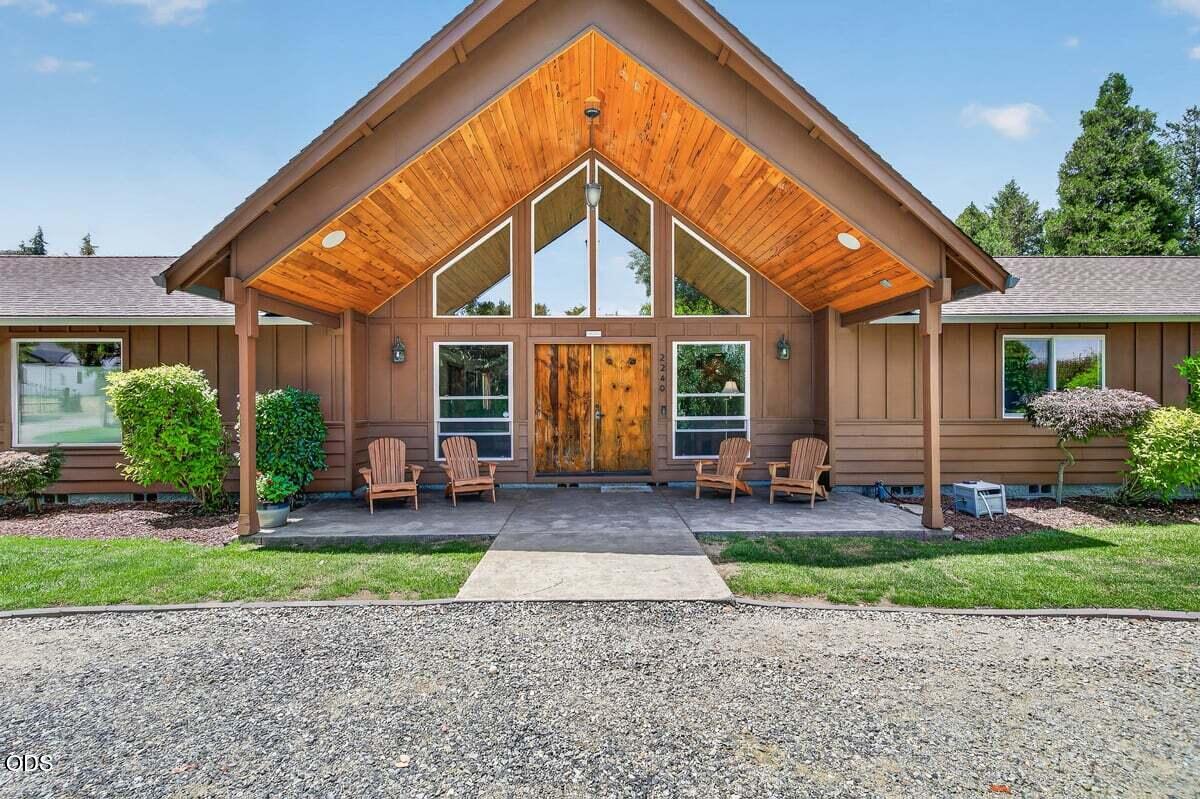  2240 Hull Road 