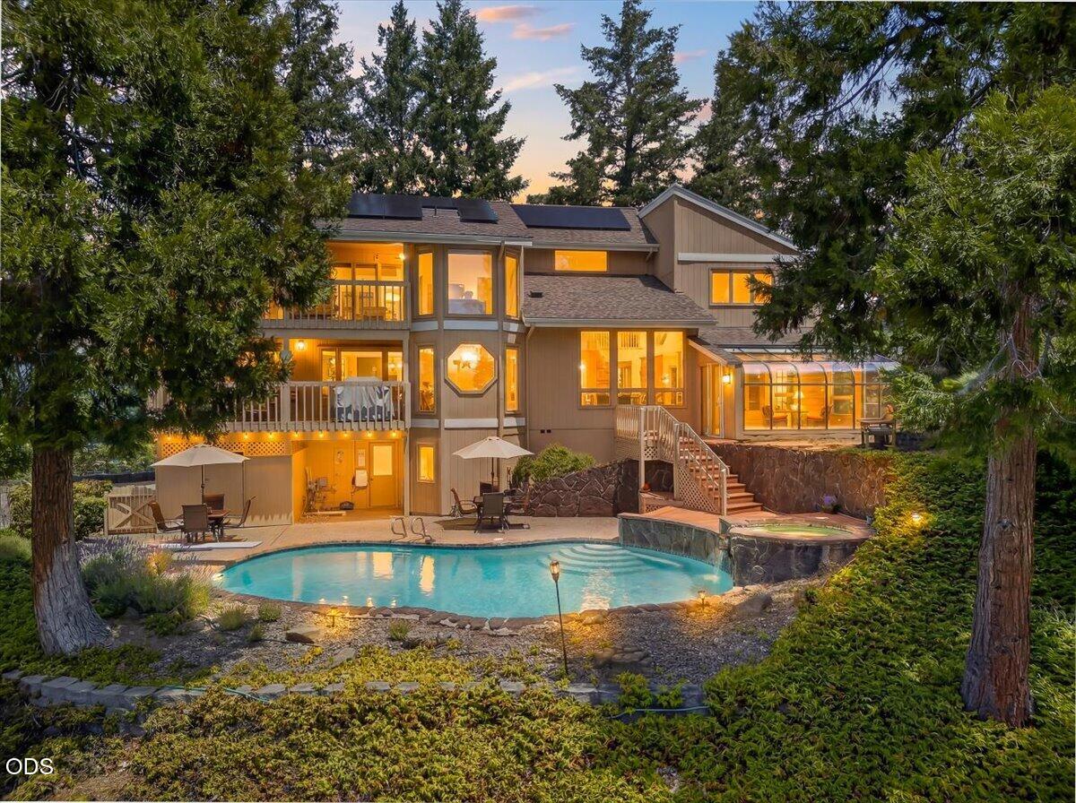  229 Mariposa Terrace 