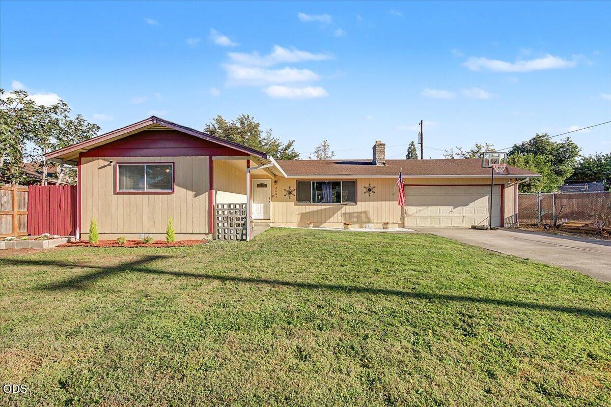  2633 Fenton Stree 