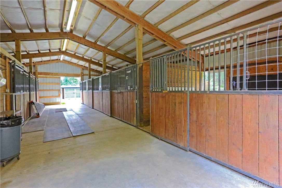 Equestrian Hobby Farm In Port Orchard 6380 Se Ravenridge Ct