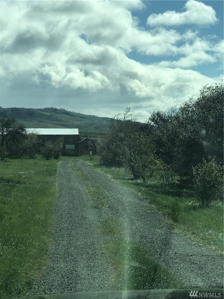 Ellensburg Storage Units Dandk Organizer