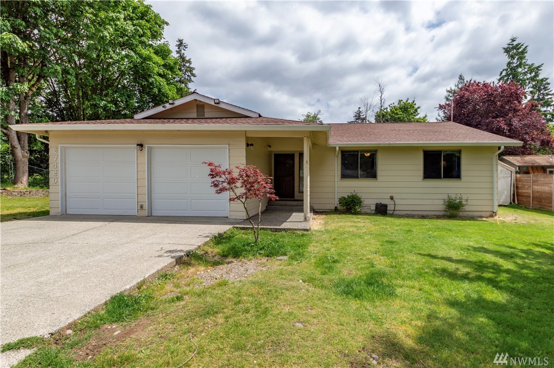 Sold home at 27420 141st Ave SE in Kent, Washington