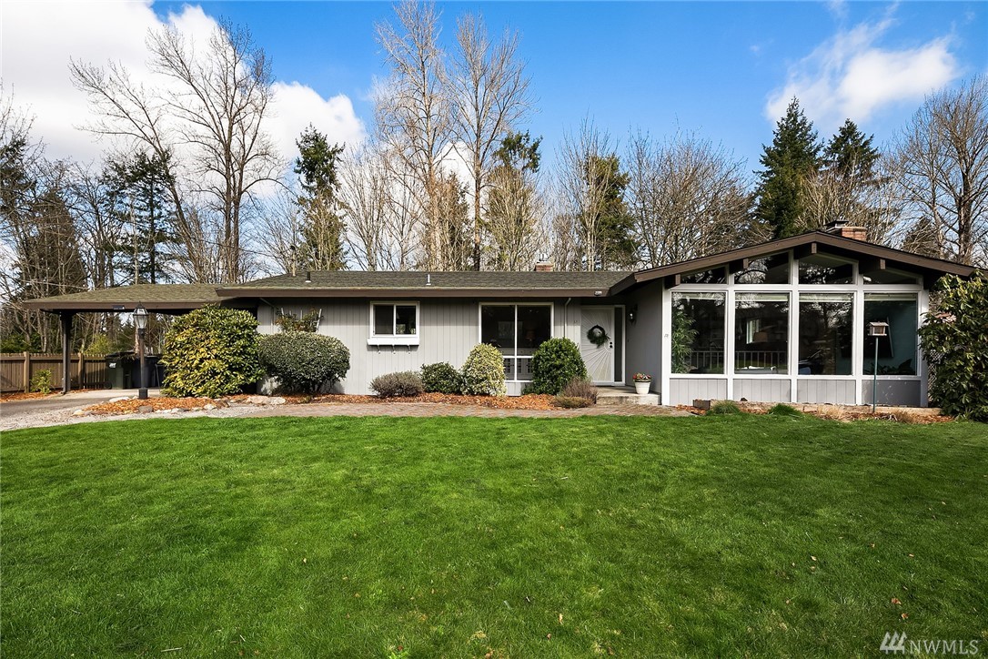 Sold home at 11636 SE 227th Place in Kent, Washington