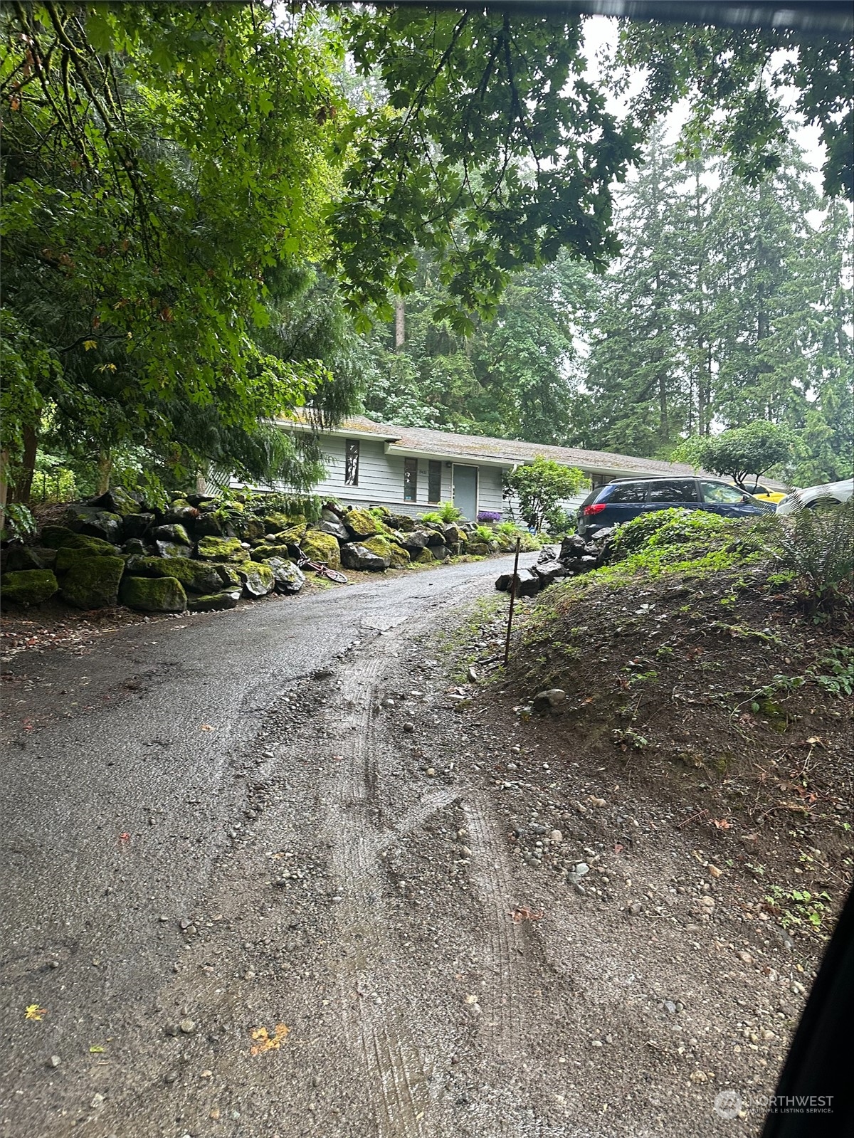 Sold home at 19433 SE 128th St in Renton, Washington
