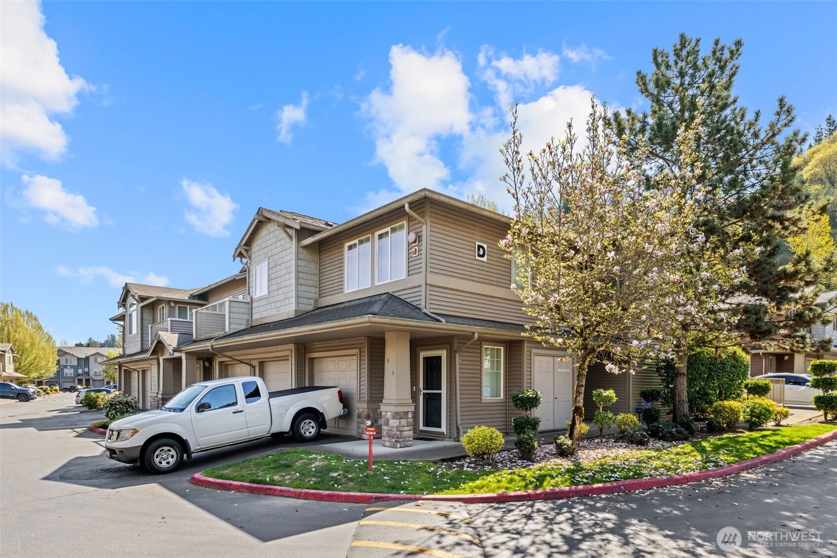 Sold home at 15325 SE 155th Place D6 in Renton, Washington
