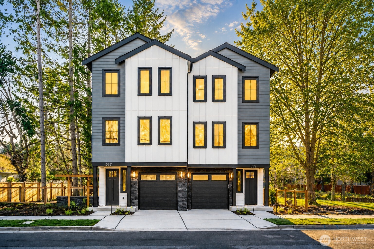 537 NW Juniper Street, Issaquah, WA