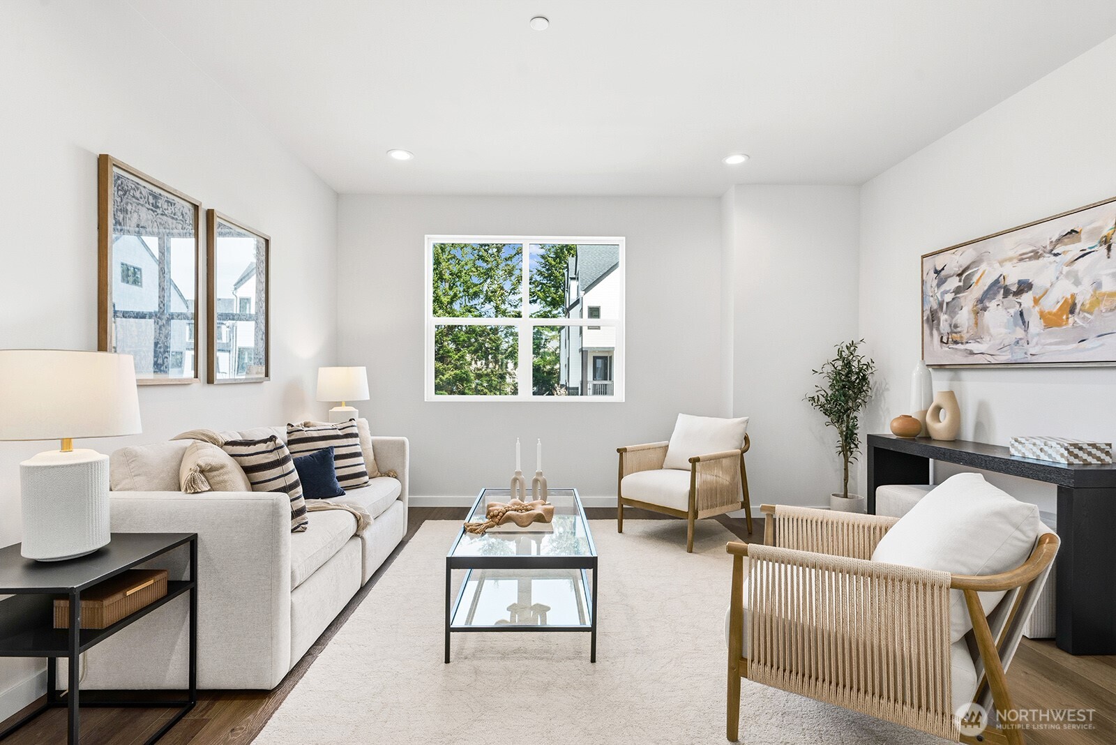 749 7th Avenue NW, Issaquah, WA