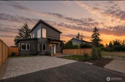 15701 117th Avenue SE, Renton, WA