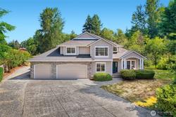 12612 SE 261st Street, Kent, WA