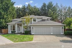 23633 SE 267th Place, Maple Valley, WA